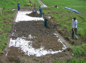 Sächsisches Textilforschungsinstitut entwickelt Geotextilien zur Deichüberwachung