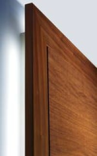 Türen als leuchtende Raumgestalter