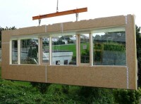 Realschule bekommt Passivhaus-Fertigteil-Hülle übergestülpt