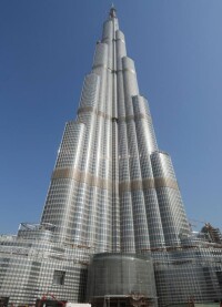 Burj Khalifa mit 828 Metern das höchste Gebäude der Welt