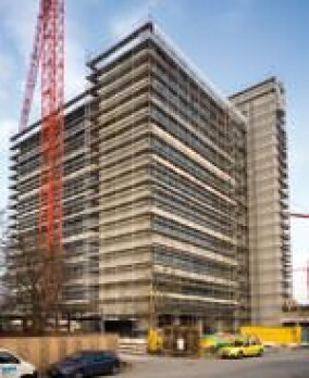 Sichtbeton im Stil der 70er Jahre