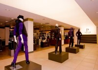 Licht statt Leuchten: Lichtdecken ermöglichen maximale Funktion bei minimaler Dominanz