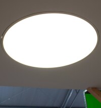 Licht statt Leuchten: anschlussfertige Großflächenleuchten für den Trockenbau