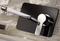 Softcube-Armaturenlinie mit Glasfront