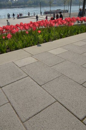 Rheinufergestaltung in Koblenz mit KANN-Pflaster
