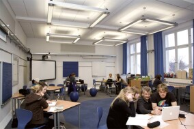 WILA unterstützt pädagogisches Modellprojekt "UNI-Klassen"