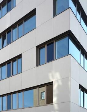 TU Dresden Pilotprojekt für 3 cm dicke 3D-textilbewehrte Betonelemente