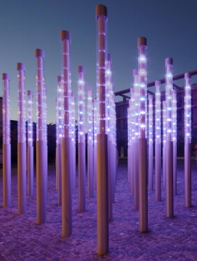 LEDs im Dienst der Kunst beim "Lichtbrunnen" in Landshut