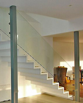 Im Trend: Treppen auf das Wesentliche reduziert