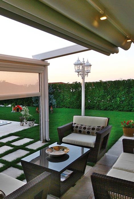 Gespannt oder gewellt? Neue Somfy-Antriebe für Pergola-Markisen