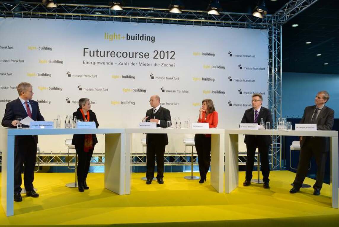 Podiumsdiskussion „Futurecourse 2012“