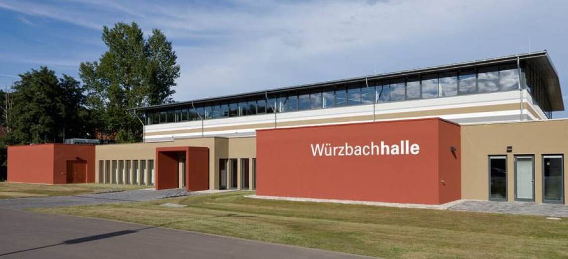 ürzbachhalle, eine Sport- und Mehrzweckhalle im saarländischen Blieskaste