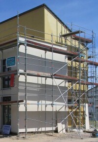 Gebäudeabschlusswand mit zementgebundenen Bauplatten