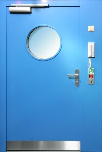 Zulassung erlaubt Variotec-Passivhaustüren in Flucht- und Rettungswegen