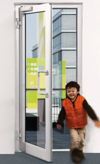 GEZE Türschließer mit hoher Schließkraft leicht zu öffnen