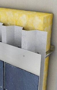 Schieferfassaden-System der Baustoffklasse A1 bringt Schiefer in die Höhe