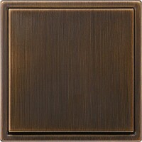 Messing-Lichtschalter und Serie A von Jung in neuen warmen Farben