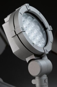 Form follows LED bei neuer Scheinwerferfamilie „FLC100 LED” von WE-EF