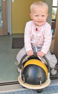 Schwellenlose Türdurchgänge mindern die Stolpergefahr ... auch in Kindergärten