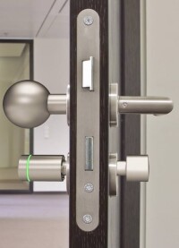 Neues elektronisches Schließsystem Omega FLEX von CEStronics