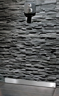 Linien- oder Punktentwässerung? Die Entscheidung fällt schnell zu spät!