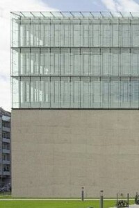 Linear angetriebene Wendeflügel im Einsatz für ägyptische und filmische Kunst