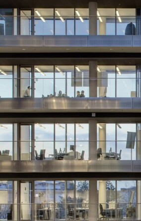 Zumtobel und Bosch wollen gemeinsam IoT-Lösungen für Gewerbebauten entwickeln