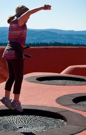 :metabolon - Freizeitspaß mit Fallschutzboden auf 'ner Mülldeponie