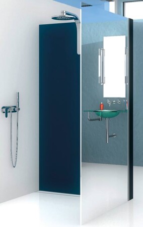 Verspiegelte Duschabtrennungen neu von Glamü