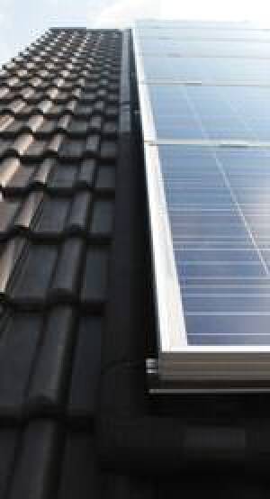 Hybridanlage „2Power“ von Nelskamp kombiniert Photovoltaik und Solarthermie