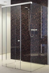 Tansa: Neue Schiebetür-Duschabtrennung von Sprinz mit aufklappbarer Bodenführung