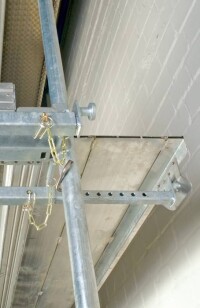 Neues Gerüstzubehör von Harsco zur leichteren und sicheren WDVS-Montage