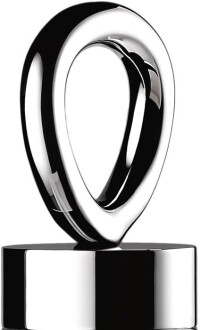 -O- von THG Paris mit dem Ring von Andrée Putman