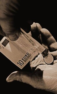 Bauen im Ausland: was tun, wenn jemand die Hand aufhalten will?