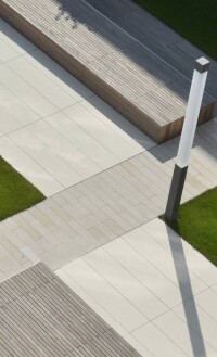 DIN-Änderungen bezüglich Natursteinbelägen im Außenbereich seit März 2013 in Kraft