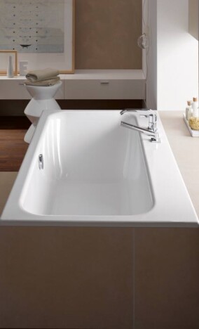 BetteSchmiddem II mit begradigtem und breitem Wannenrand