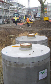 Großvolumige Pellet- und Pufferspeicher von Mall im Kombipack