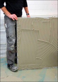 Geprüft: Großformatige Fliesen auf Norit-Trockenestrichen