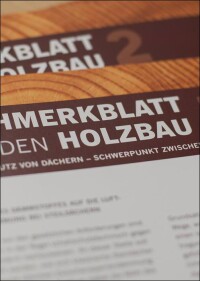 Hochschule Leipzig und Isover erweitern die Fachmerkblätter für den Holzbau