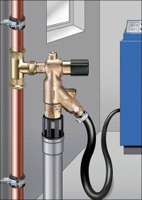 Systemtrenner-Auslaufventil für die TrinkwV-gerechte Anbindung der Heizungsanlage