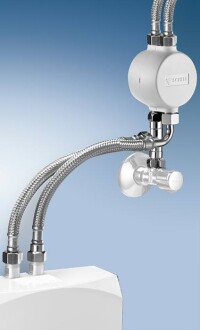 Neues Druckausgleichventil erhöht Warmwasserkomfort an Waschtischen