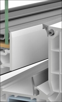 Veka-Fenster mit Flügelüberdeckung schafft Ganzglasoptik