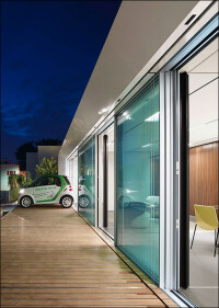 Weltweit erstes „Aktivhaus“ in Stuttgart von Werner Sobek und SchwörerHaus