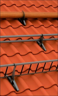 Klöber hat seine Trapac Schneeschutzsysteme an geänderte Fachregeln angepasst