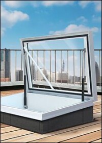 Neue kompakte Ausführung des verglasten Gorter-Dachausstiegs