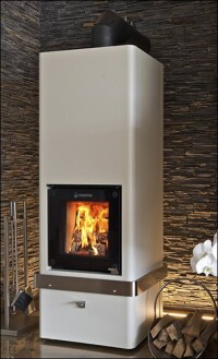 NunnaUuni Injektorkamin: Ein 500 kg-Leichtgewicht für Etagenwohnungen