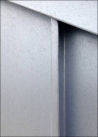 Hellste reine Metalloberfläche: Azengar von VMZINC aus graviertem Titanzink