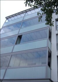 Balkonverglasung in Witten verlängert Balkonsaison und erweist sich als schalldämmend