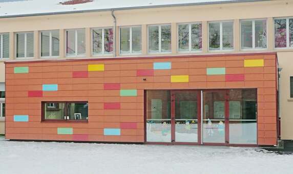 Erweiterungsbauten für einen Kindergarten im französischen Pagny-sur-Moselle
