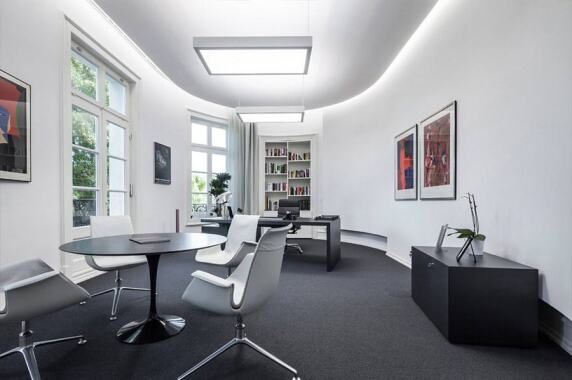 Büro & Verwaltung: Headquarter SGL Carbon SE, Wiesbaden (LEDinside.net), Foto: Peter Wolf